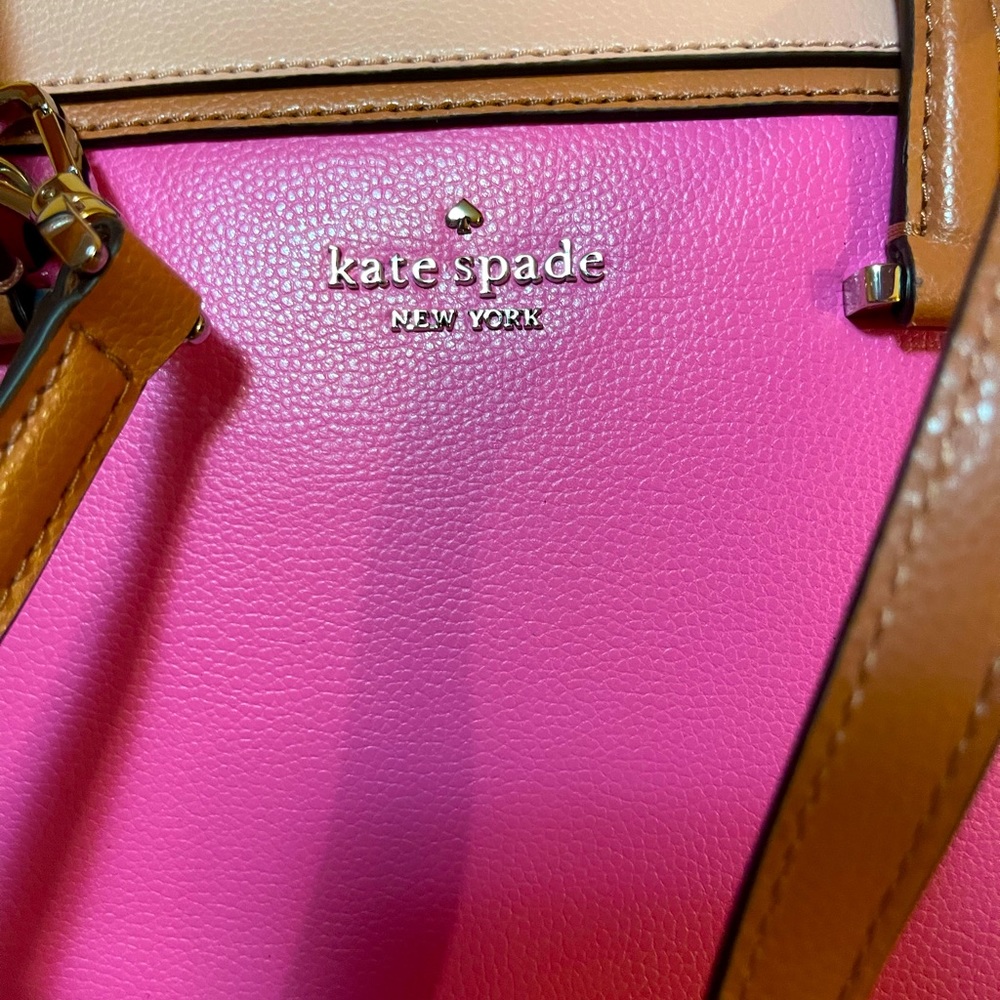 Kate Spade summer 10 collection dome satchel. Brand New!!!